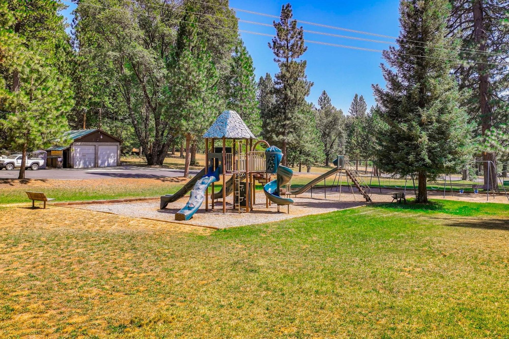 California Mountain With Access And Deck! Holiday home *